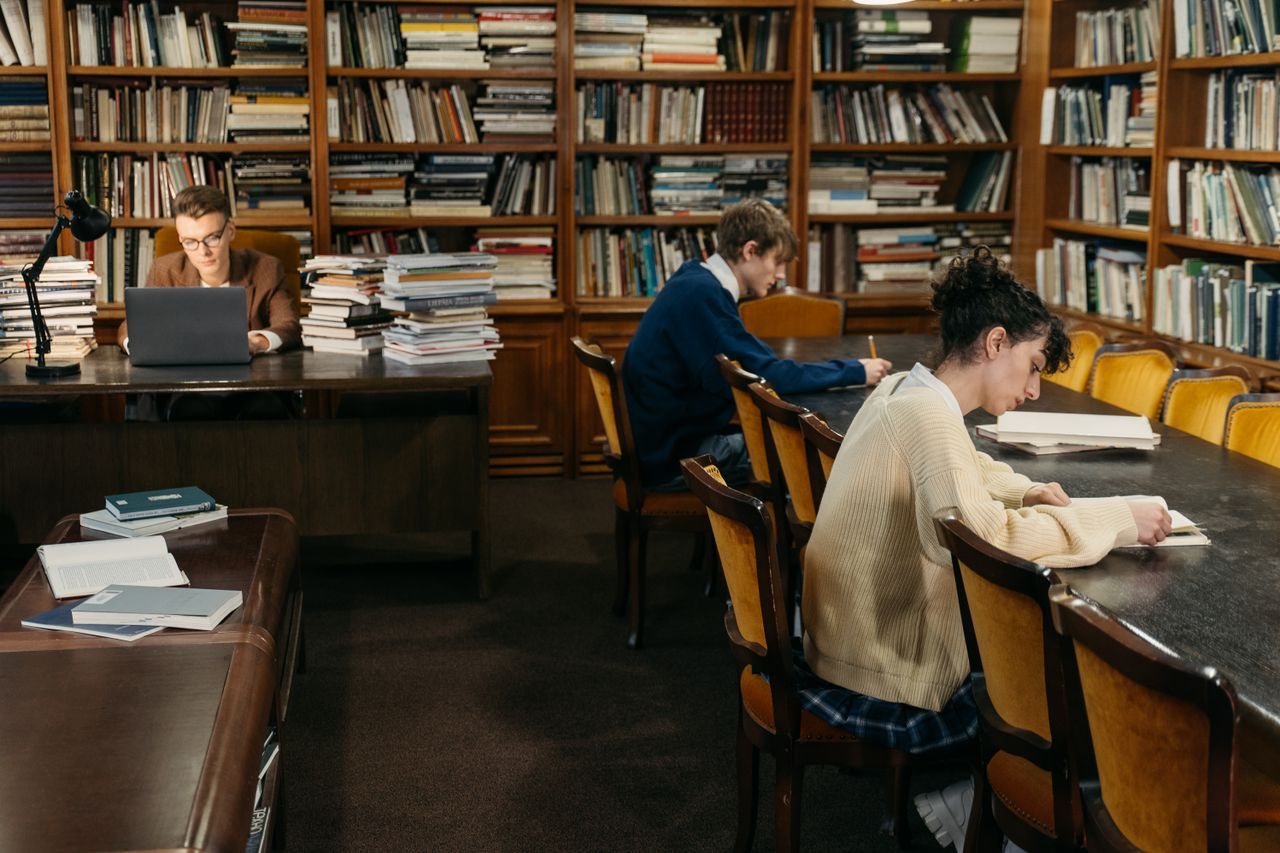 Protecting Student Data in Collaborative Writing Tools